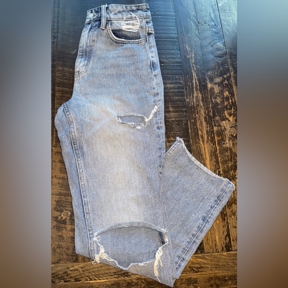 Vervet Light Blue Distressed Boyfriend Jeans